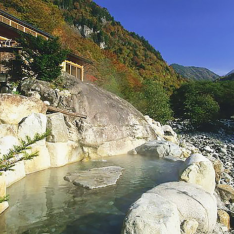 槍見の湯　槍見館