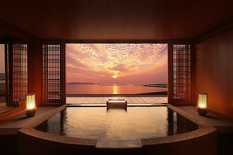 鏡ヶ浦温泉　ｒｏｋｕｚａ