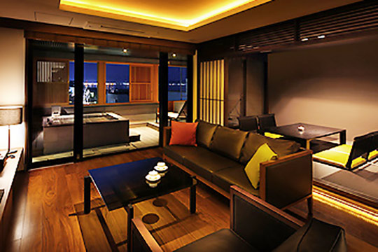 鏡ヶ浦温泉　ｒｏｋｕｚａ