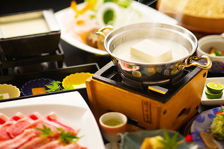 美味しい宿　豆富懐石　猿ヶ京ホテル