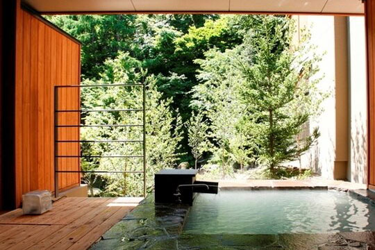 登別温泉郷　滝乃家