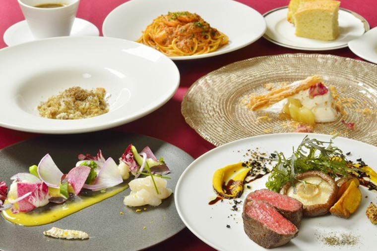 レイクサイド　ヴィラ　翠明閣