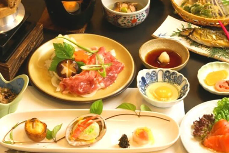 沢渡温泉　まるほん旅館