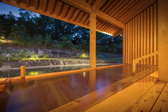 日本の山岳温泉リゾート　新玉川温泉
