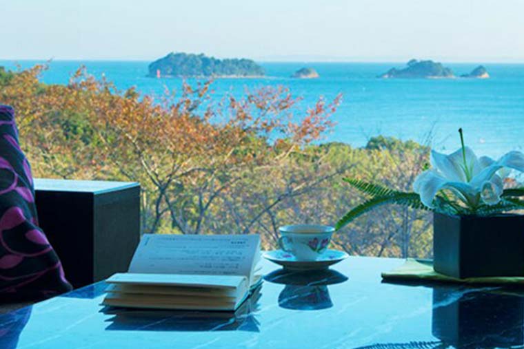 上質の美味とおもてなし。オーシャンビューの宿 旅荘 海の蝶