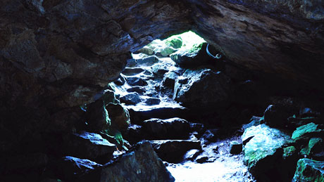 河内風穴（かわちふうけつ）