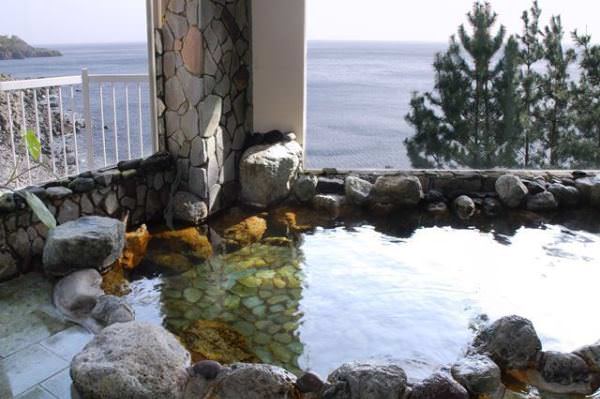 源泉かけ流しとマリンランプの宿 ナチュラルリゾート ISANA