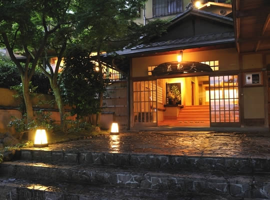 熱海温泉　横山大観ゆかりの宿　大観荘