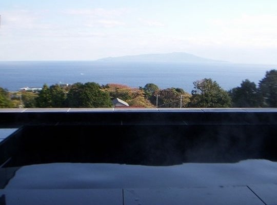 伊豆高原　記念日を祝う宿　自然家．Ｈａｃｏ（しぜんや．ハコ）