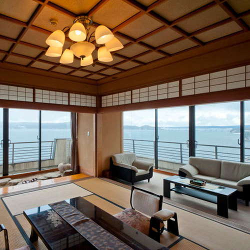 和倉温泉 ゆけむりの宿美湾荘