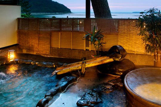 萩温泉郷　宵待ちの宿　萩一輪