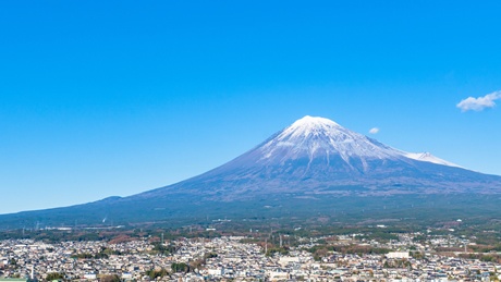 富士山と街並み