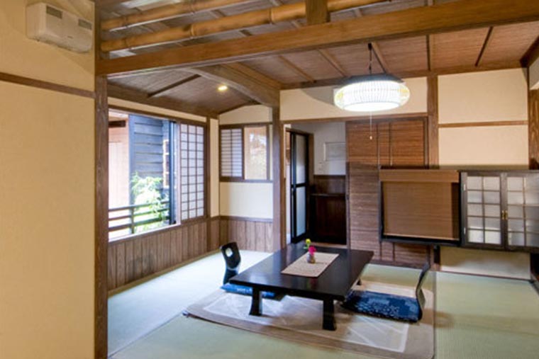 由布院温泉　楓の小舎