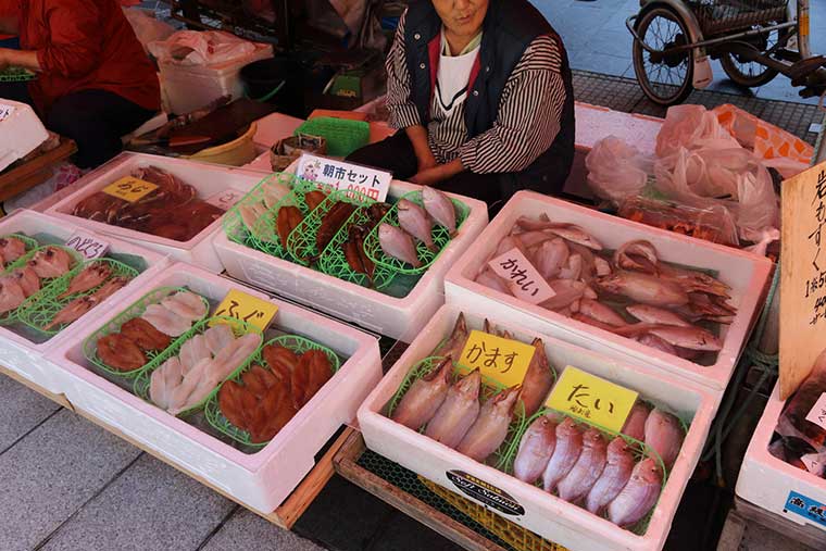 輪島朝市（石川県）