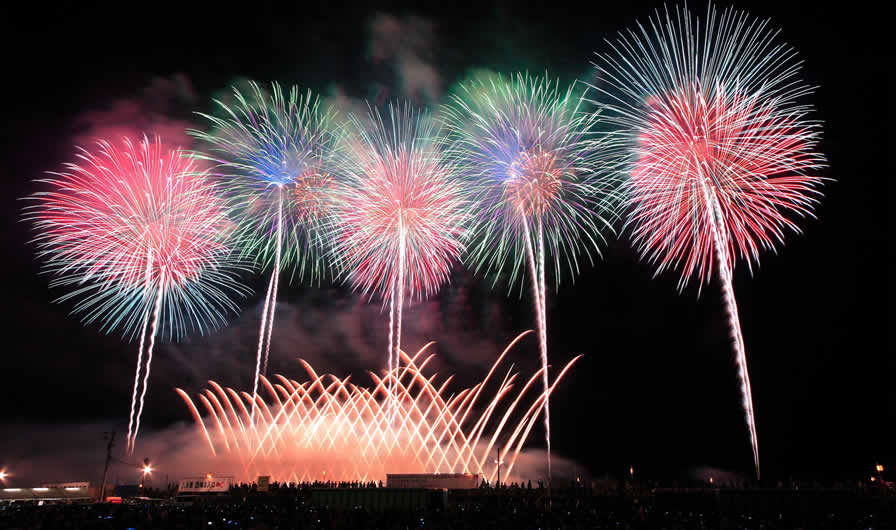 全国花火競技大会 大曲の花火（秋田県）