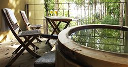 伊豆高原温泉　全室露天付客室の隠れ宿　花の雲