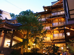 渋温泉　歴史の宿　金具屋