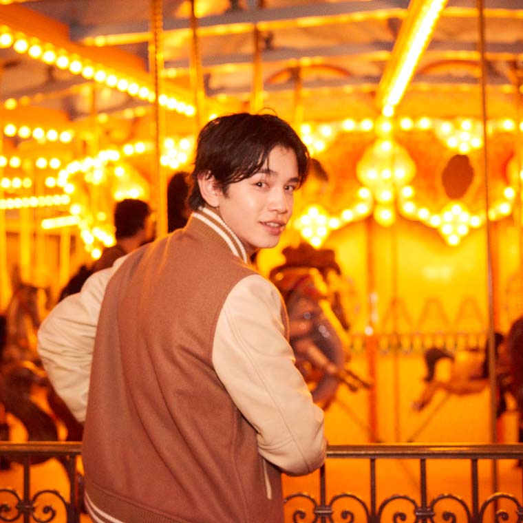 東京ディズニーシー　クリスマス　デート　鈴木康介