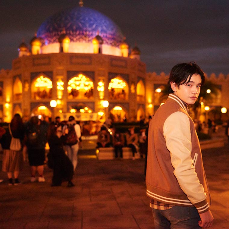 東京ディズニーシー　クリスマス　デート　鈴木康介