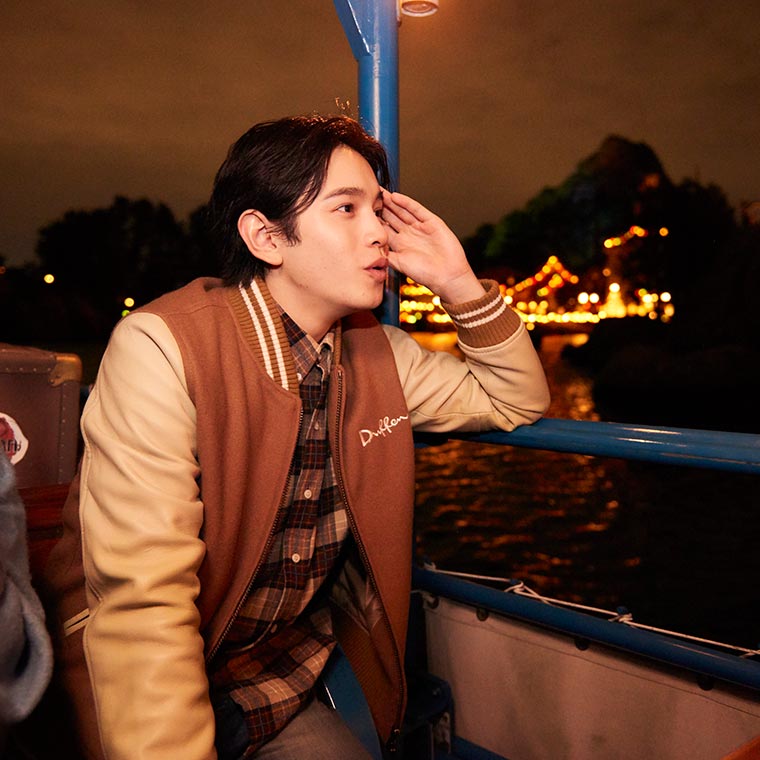 東京ディズニーシー　クリスマス　デート　鈴木康介