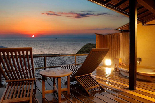 西伊豆土肥温泉　森の入り江の離れ宿　無雙庵　枇杷