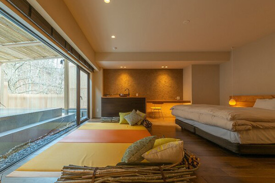 扉温泉　明神館