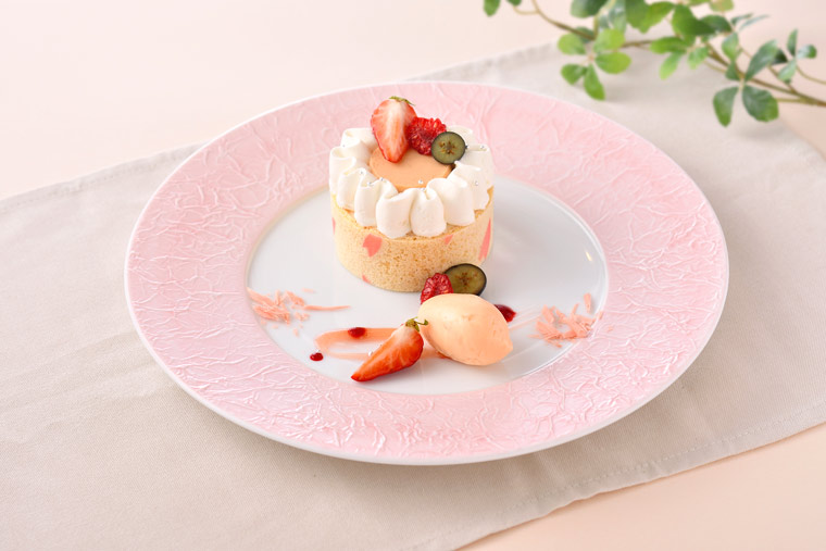 サロン・ド・テ ロザージュ