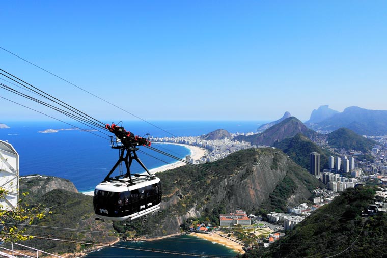ウルカの丘とポン・ヂ・アスーカル