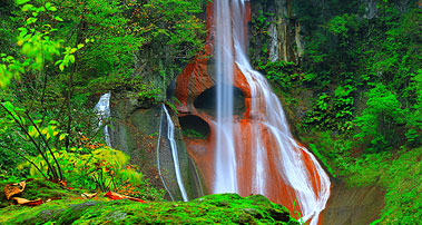 嫗仙の滝（おうせんのたき）