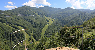 志賀高原発哺の風景