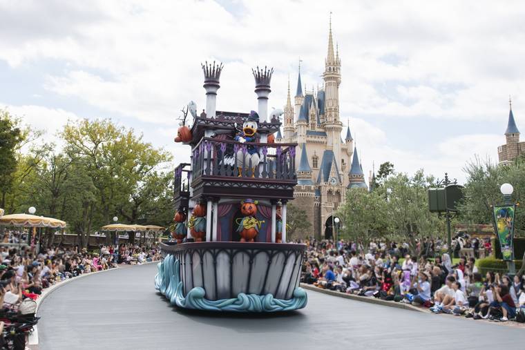 東京ディズニーランド 　ハロウィーンショー「スプーキー“Boo!”パレード」