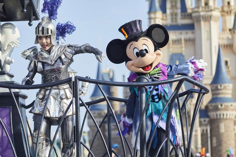 東京ディズニーランド 　ハロウィーンショー「スプーキー“Boo!”パレード」