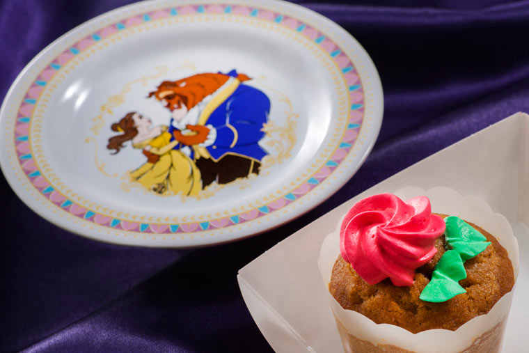 カップケーキ（キャラメル風味）、スーベニアプレート付き