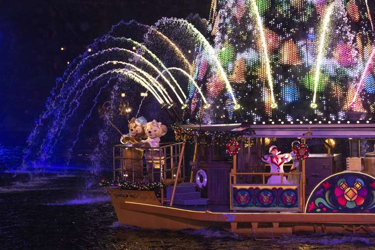 東京ディズニーシー　ショー　「カラー・オブ・クリスマス」