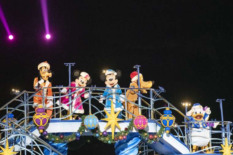 東京ディズニーシー　ショー　「カラー・オブ・クリスマス」