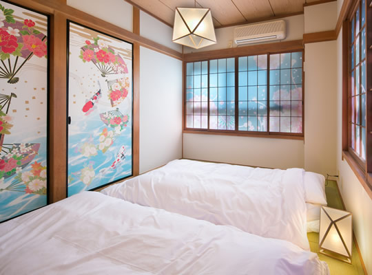 ＩＫＩＤＡＮＥ　ＨＯＵＳＥ　浅草旅籠