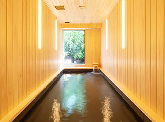 ＣＡＦＥ／ＭＩＮＩＭＡＬ　ＨＯＴＥＬ　ＯＵＲ　ＯＵＲ（アウア）