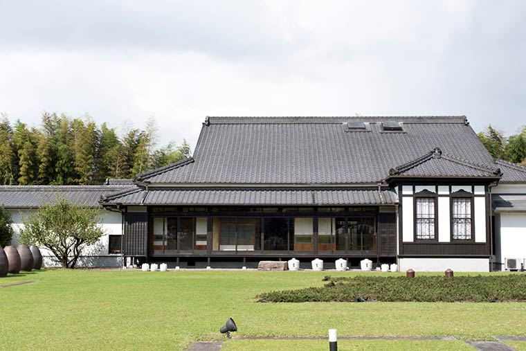 霧島創業記念館「吉助」