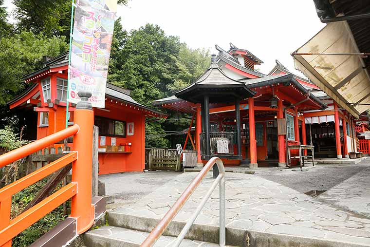 霞神社