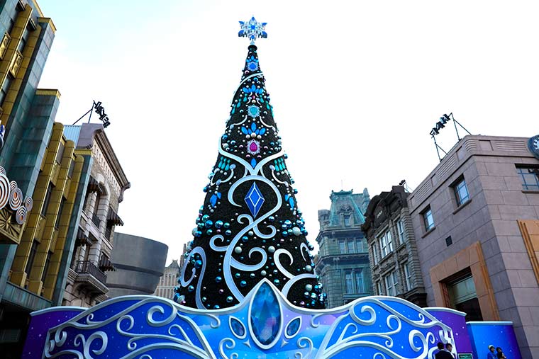 ユニバーサル・スタジオ・ジャパン「ユニバーサル・クリスタル・ツリー」