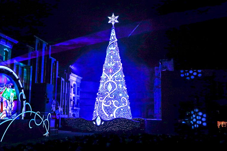 ユニバーサル・スタジオ・ジャパン「ユニバーサル・クリスタル・ツリー」