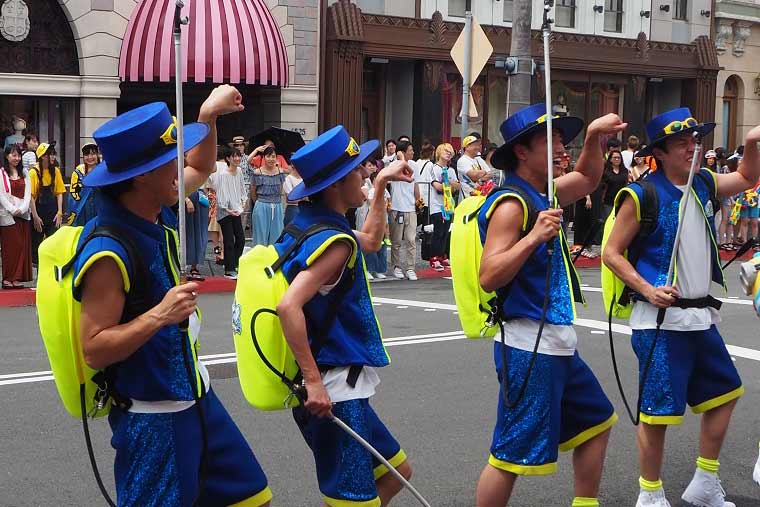 USJ クールミストをぶっ放す「クールクルー」