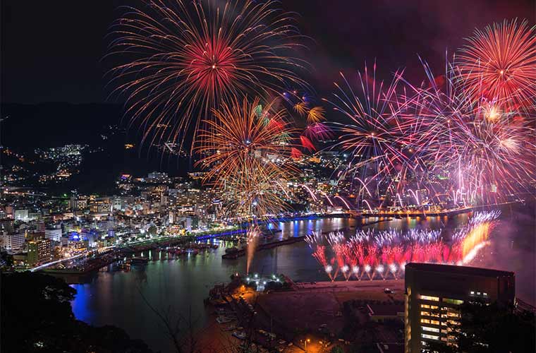 熱海海上花火大会