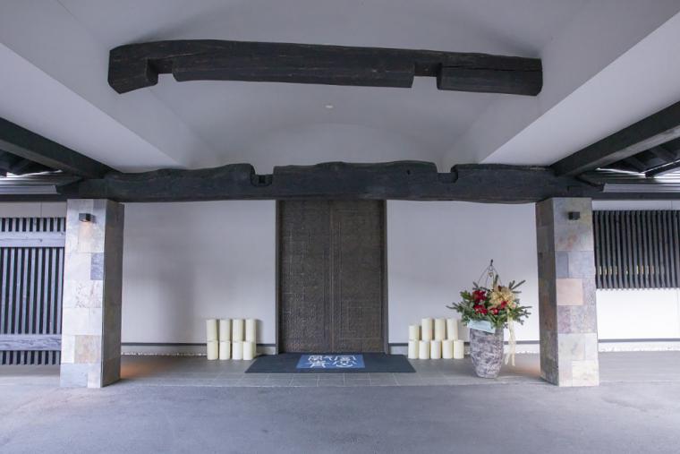 富岳群青　エントランス