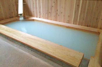 塩原元湯温泉　秘湯の宿　元泉館