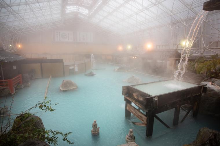 霧島ホテル　硫黄谷庭園大浴場