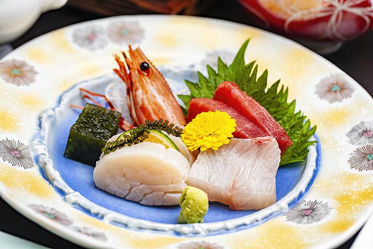 草津温泉の老舗旅館「奈良屋」　食事