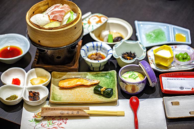 草津温泉の老舗旅館「奈良屋」　朝食