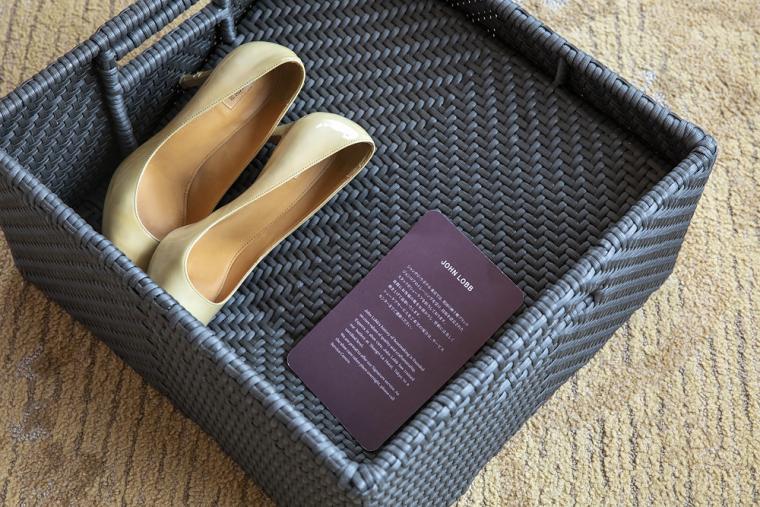 シャングリ・ラ　ホテル東京　靴磨きサービス