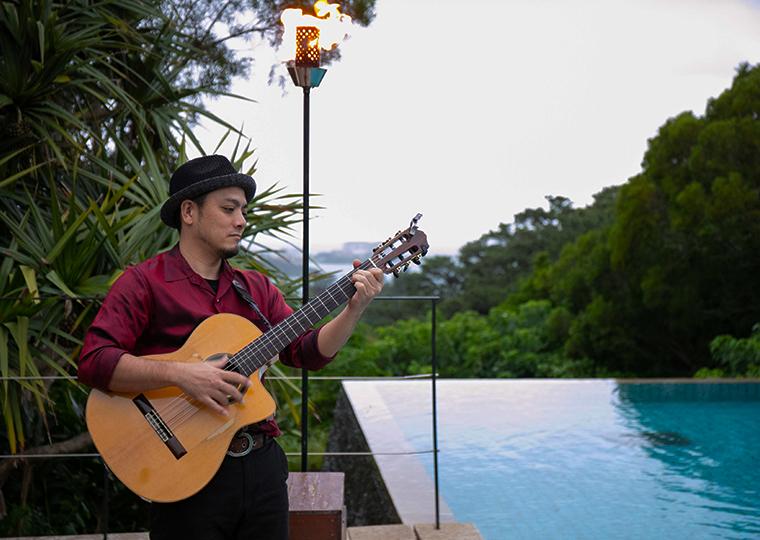 ジ・アッタテラス クラブタワーズ　生演奏のギター